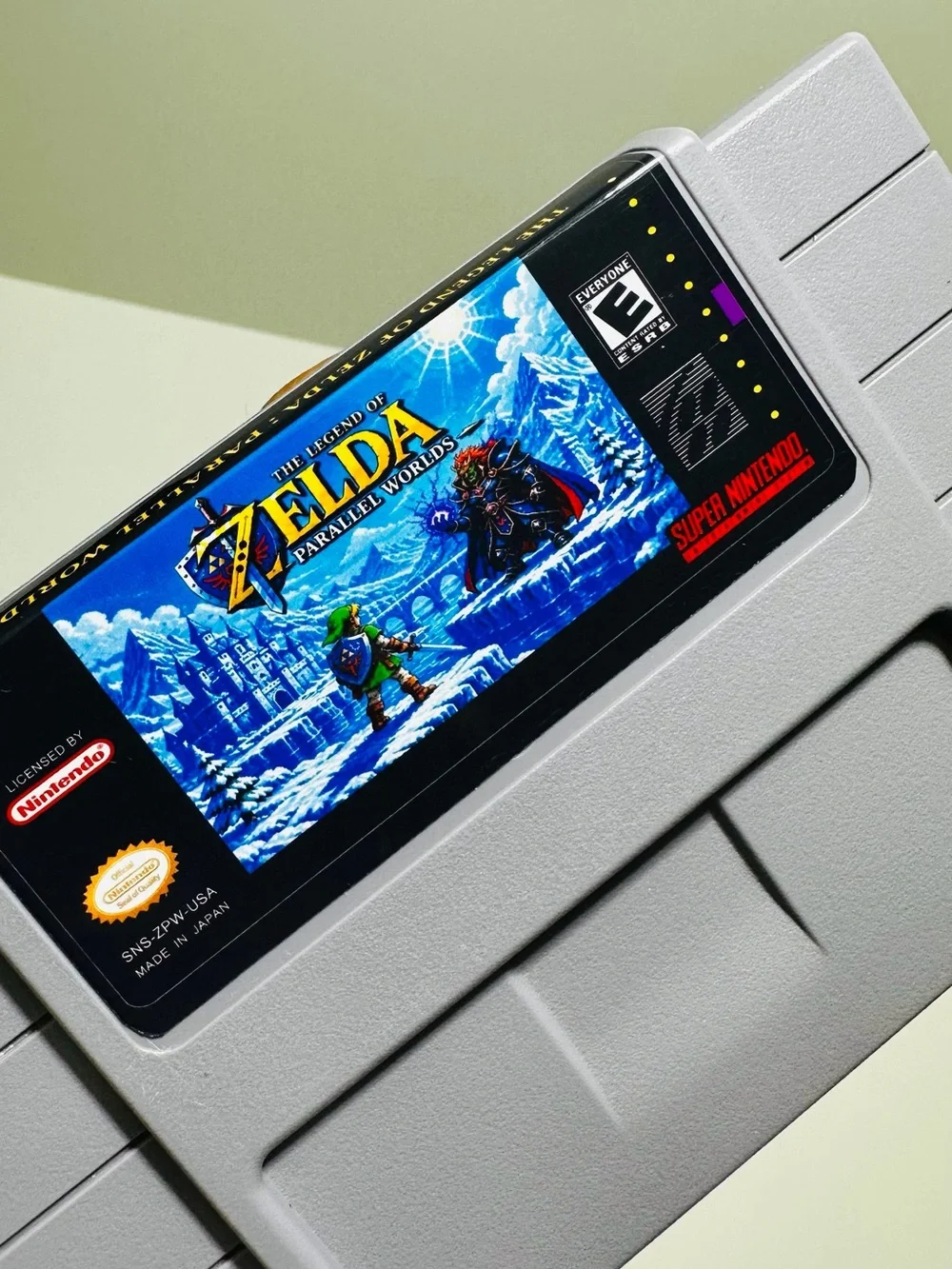 Nintendo SNES Cartridge - The Legend of Zelda Parallel Worlds (Gray)